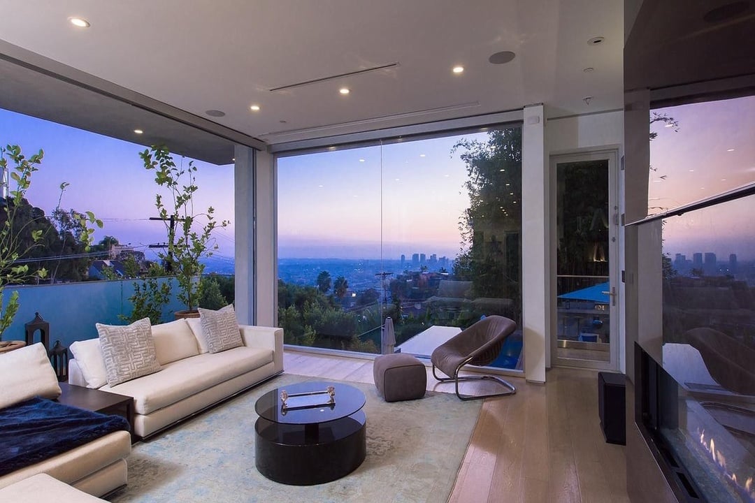 Summit Manor