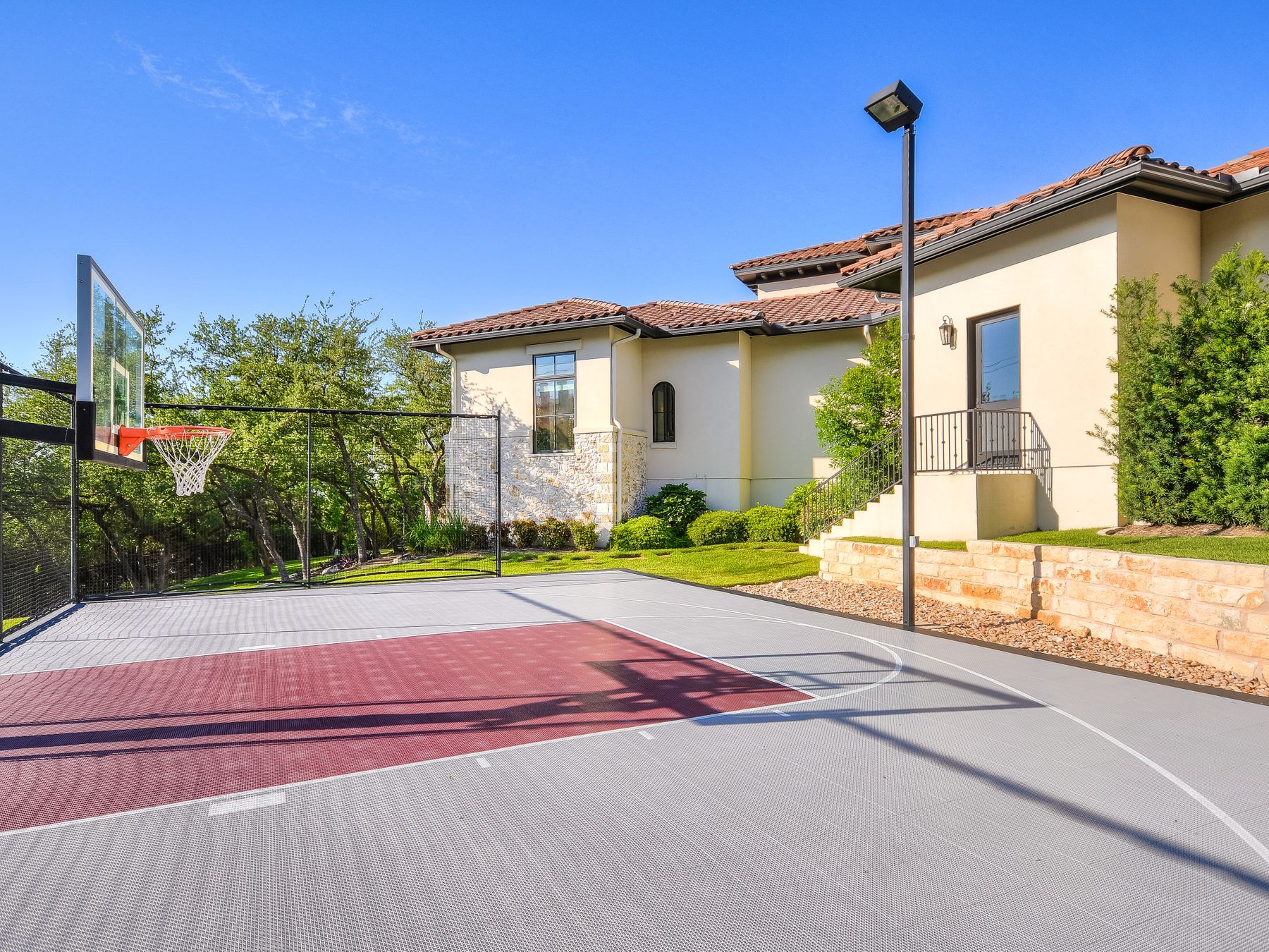 Resort amenities in Seven Oaks
