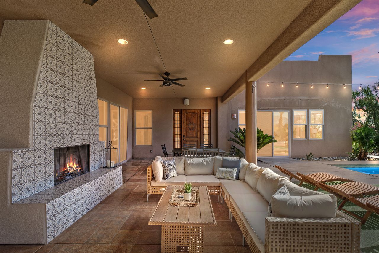 Desert Mountain View Escape