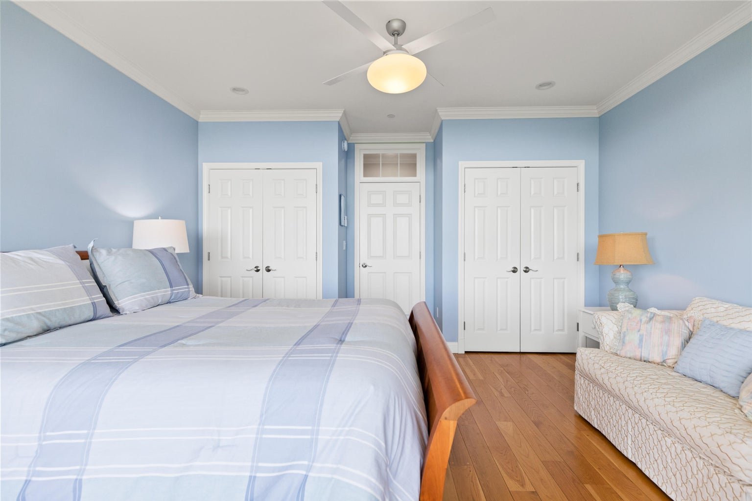 17 Atlantic Drive, Unit #: 17B