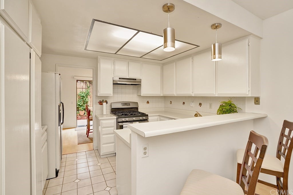 939 W 19th St, Unit C7