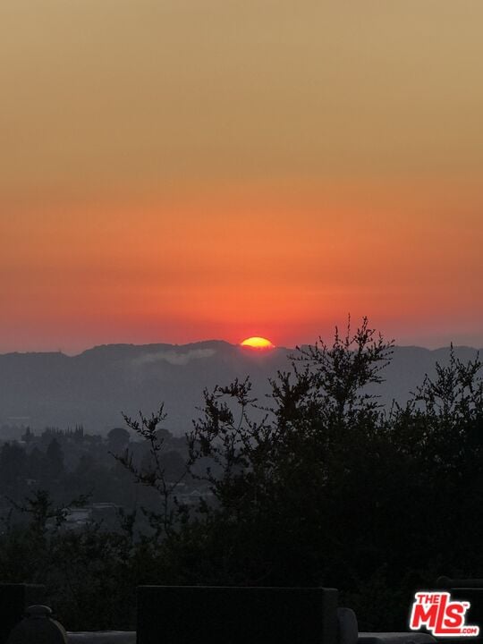 Stone Ridge Ln, 90077