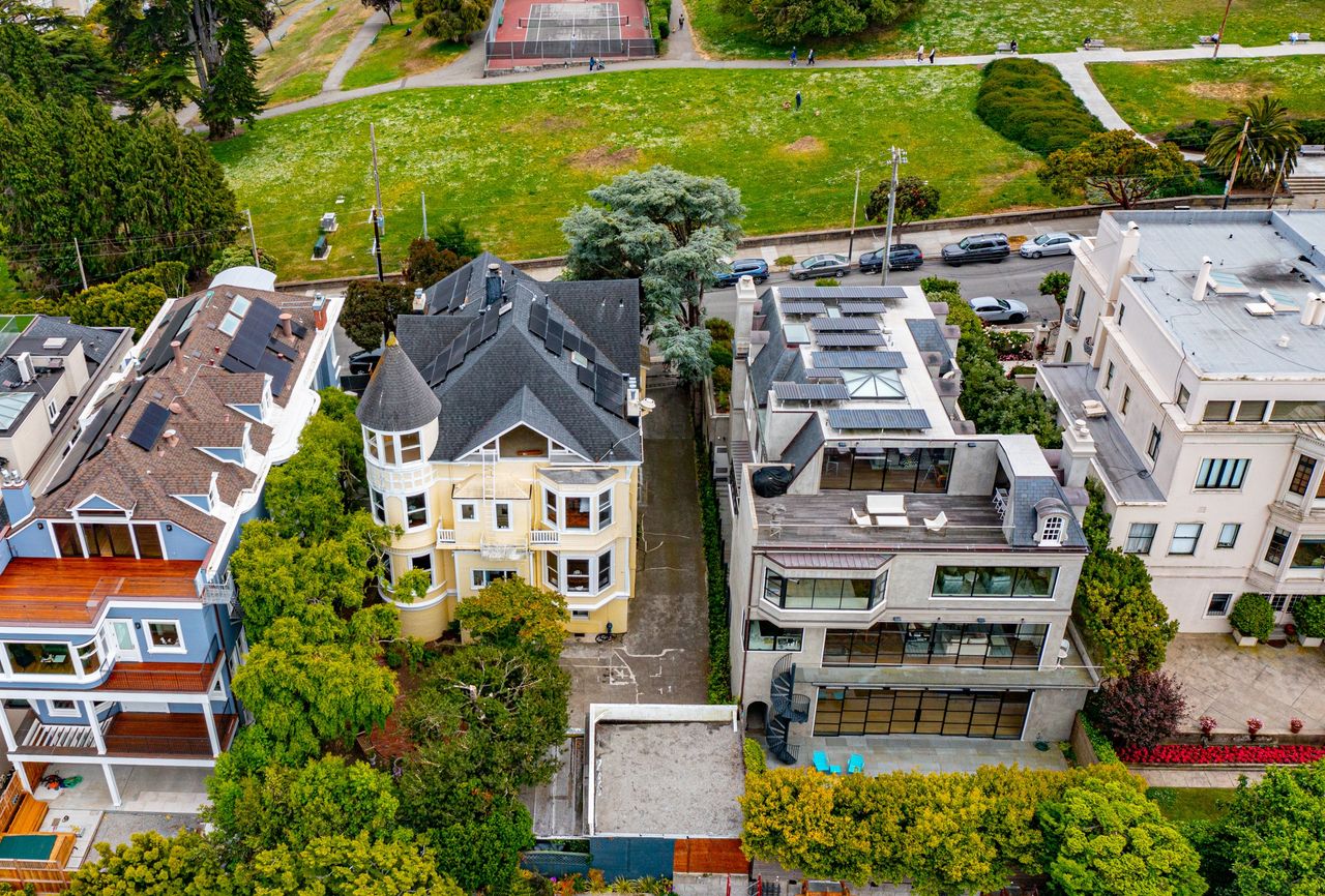 2546 Jackson Street San Francisco, CA 94115