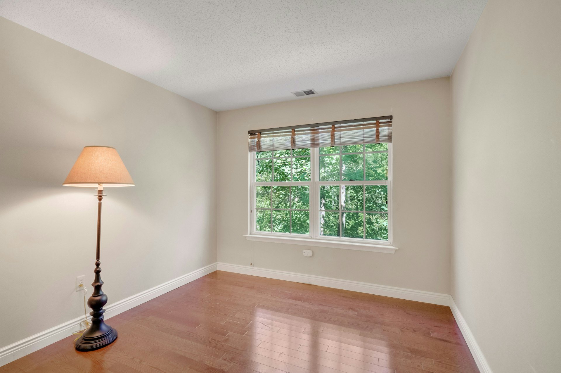 1135 Hyde Park Court