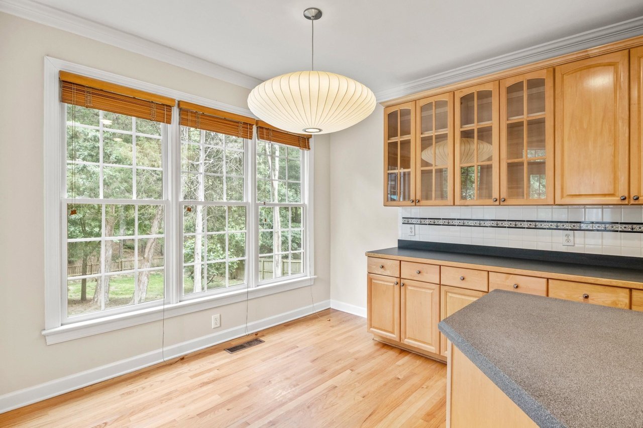 5 Morgans Ridge Ln