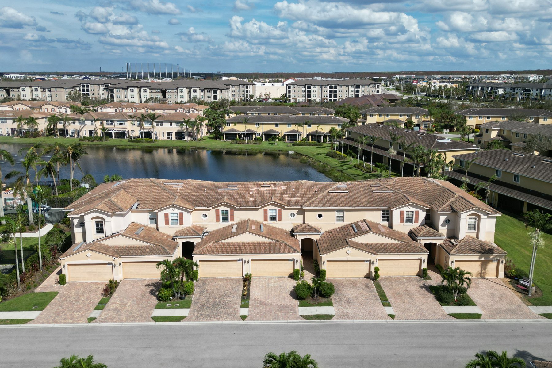 3803 Cherrybrook Loop