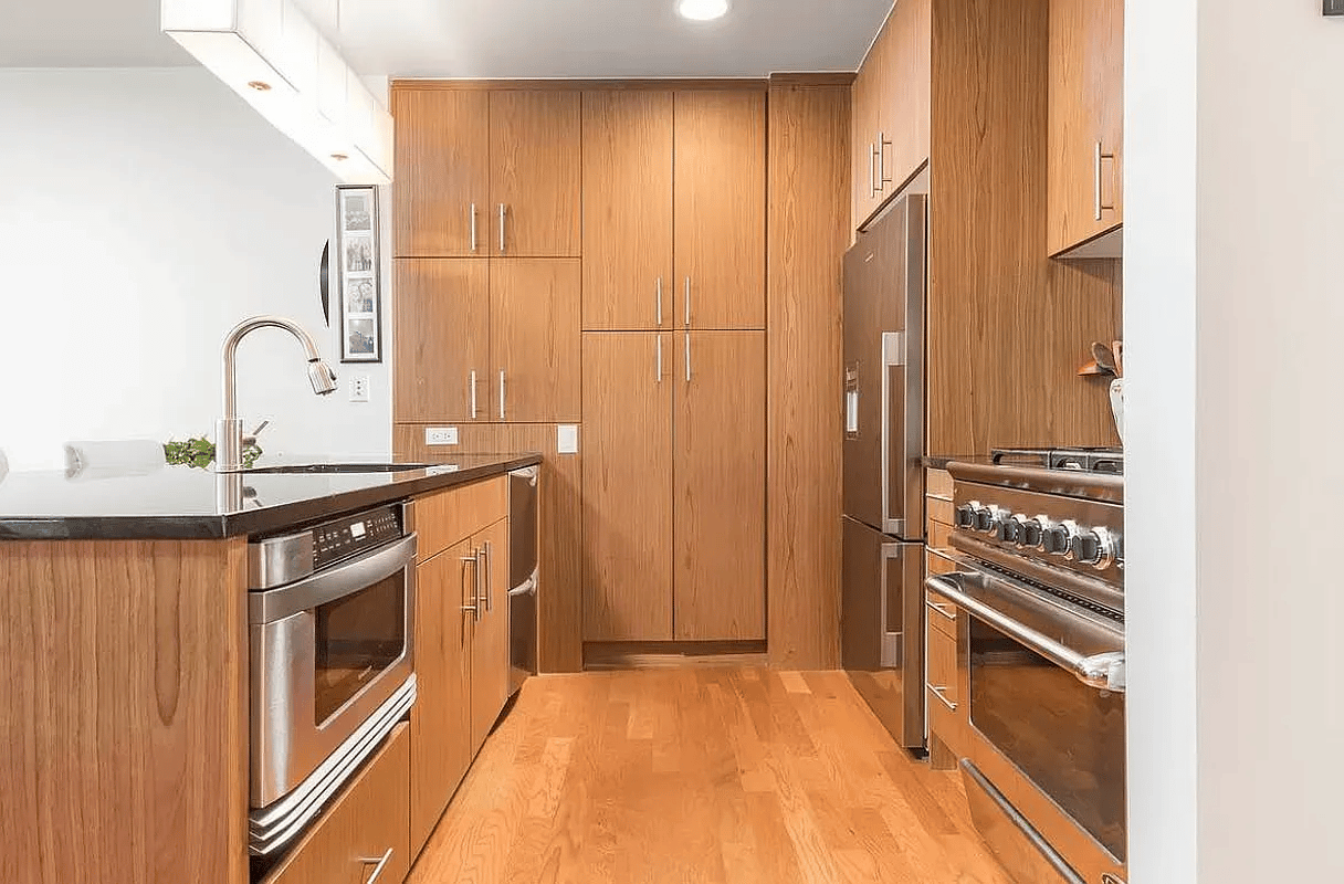 5-49 Borden Avenue 4K