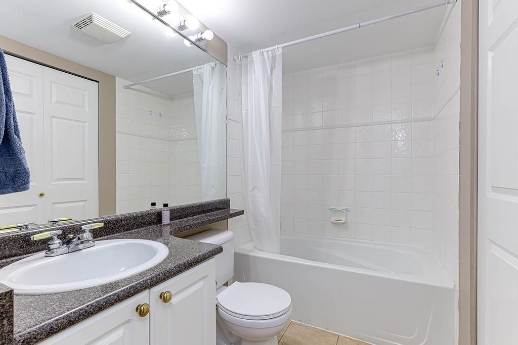 1460 Pemberton Ave, #101