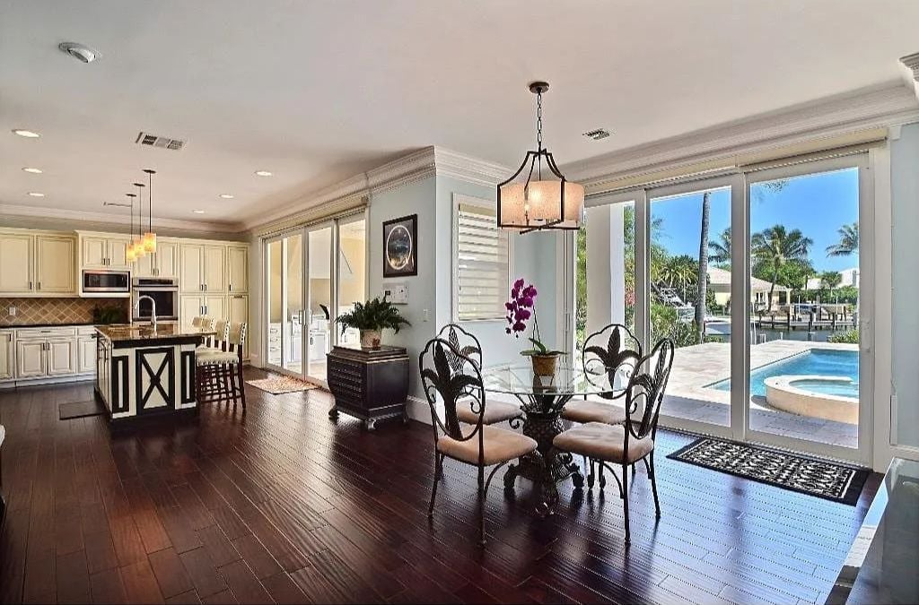132 Anchor Dr