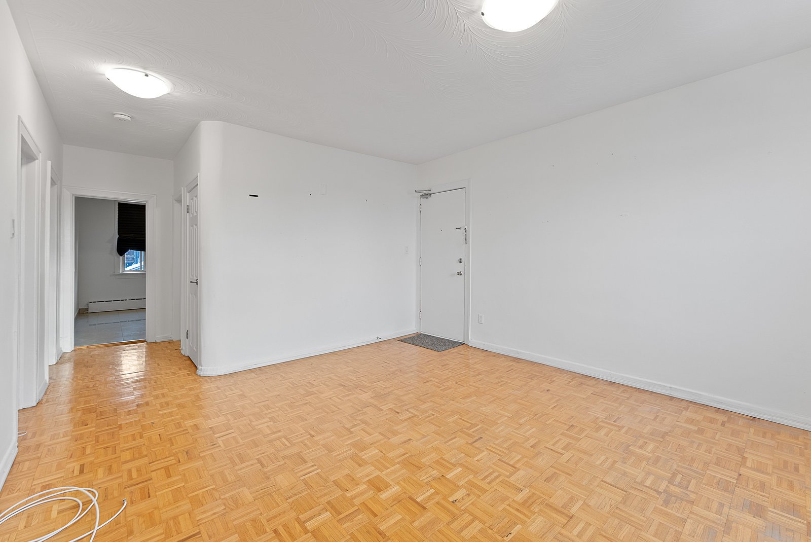 5 Crang Avenue Unit: 3