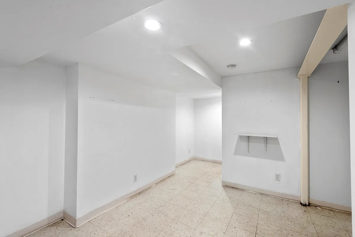 291 Wyckoff Avenue #1R