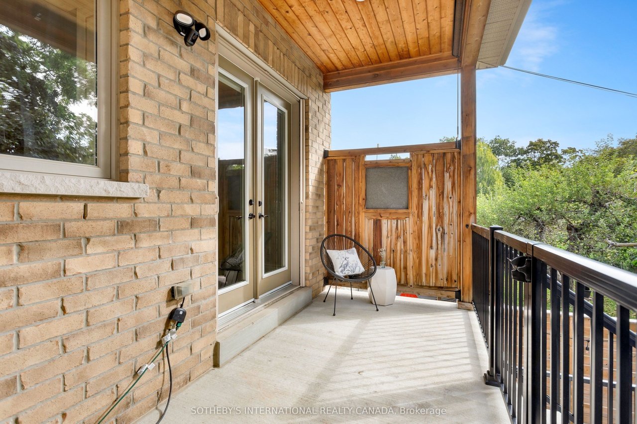 461 Valermo Dr