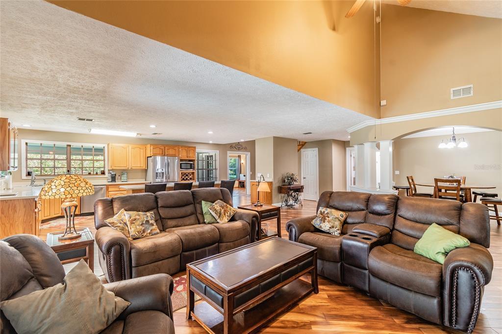 3004 Justamere Ln
