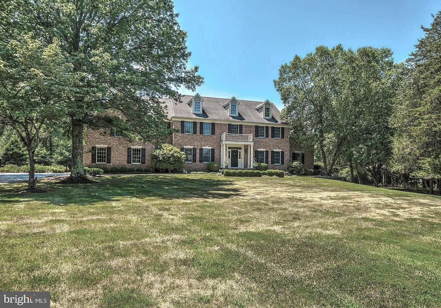 6 Rustic Dr