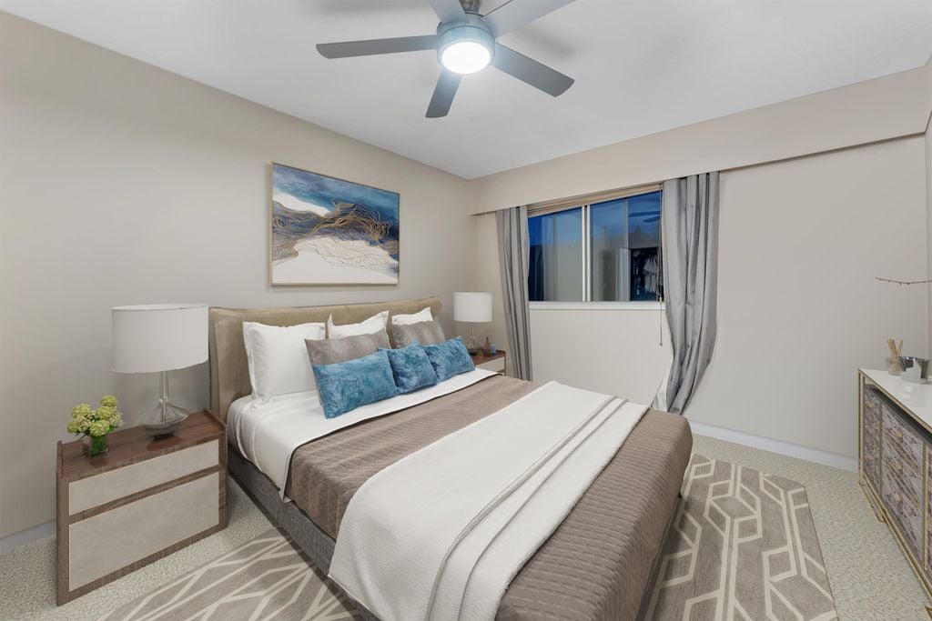 1250 Premier St