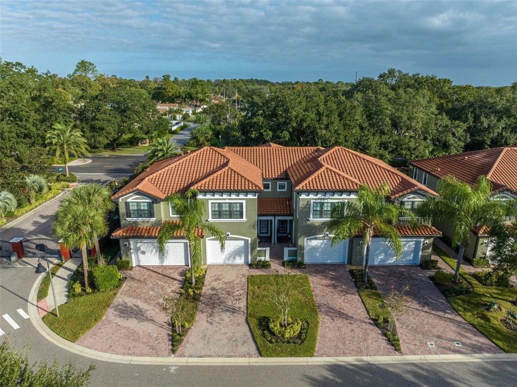 1310 Congressional Ct