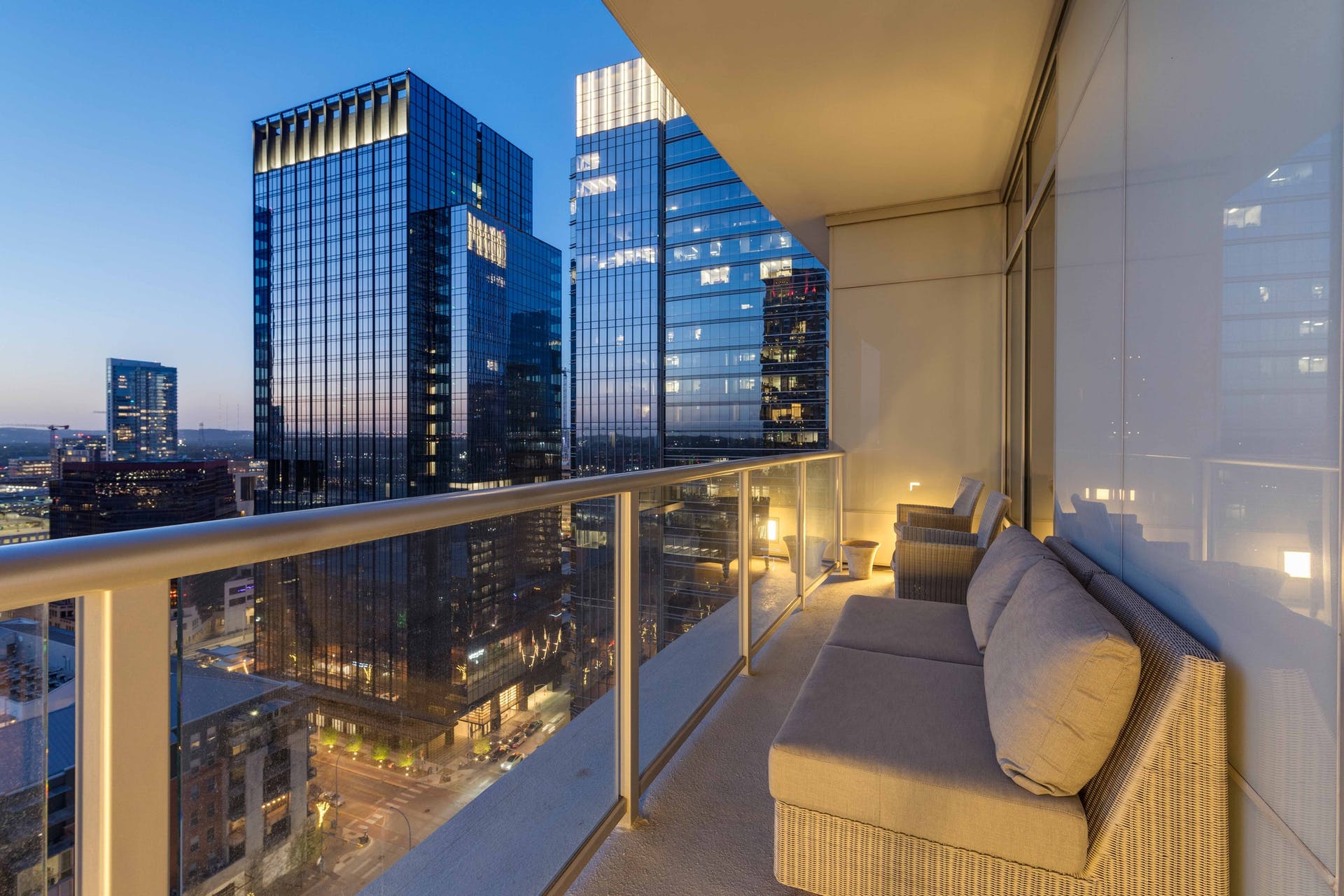 200 Congress Avenue #19AC