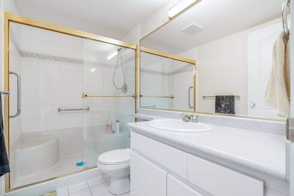 5833 Wilson Ave, #1005