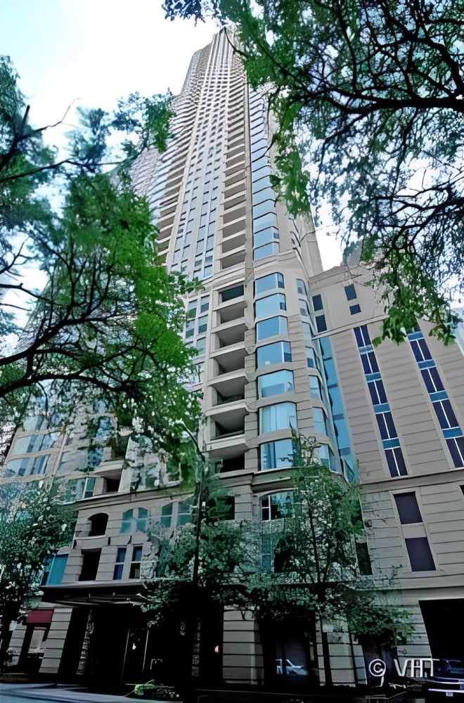 25 E Superior St, #2401