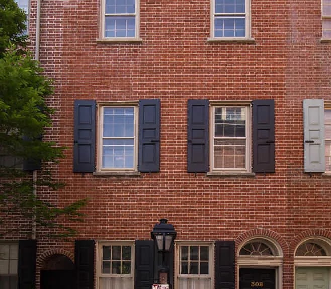 308 S Philip St
