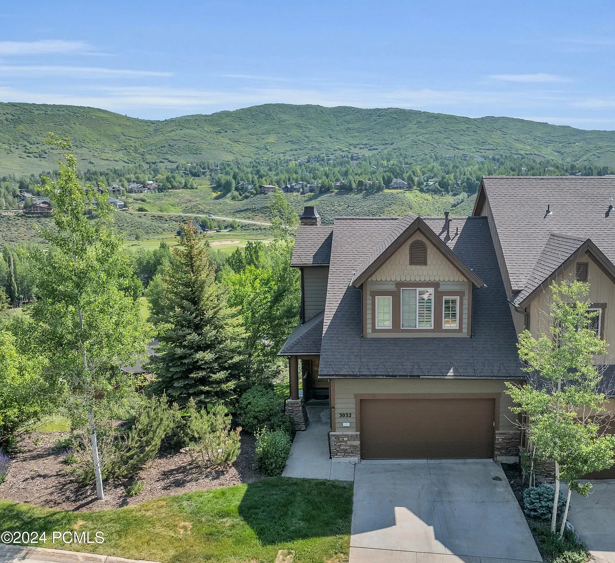 3032 W Canyon Links Dr