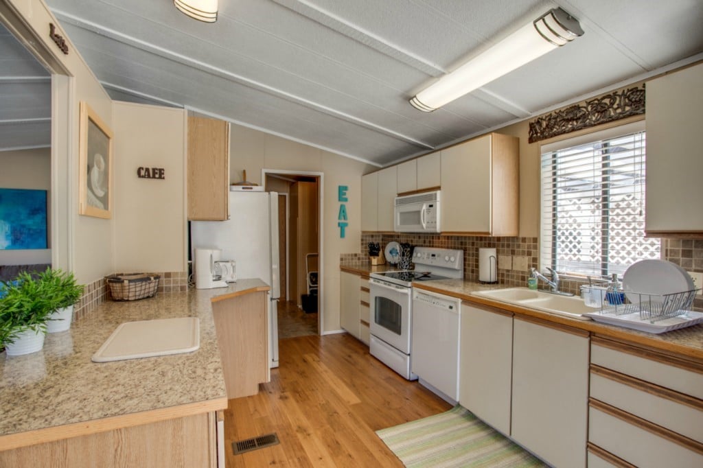 420 W Entiat Dr