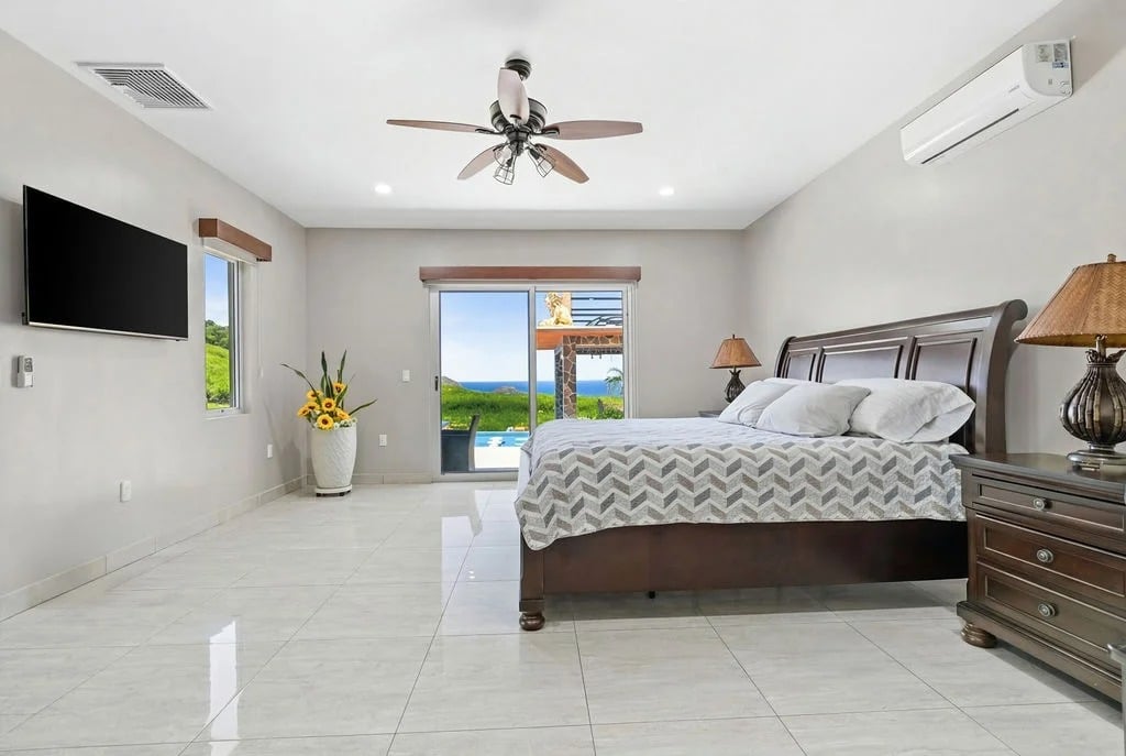 Ocean View Villa Isabella