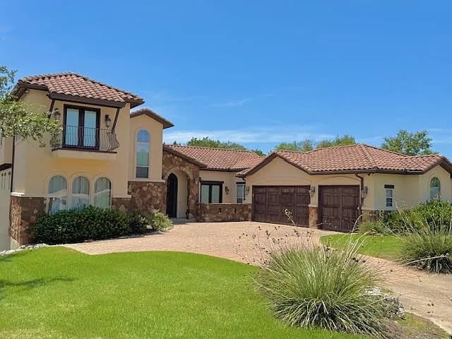 3701 Pappys Wy