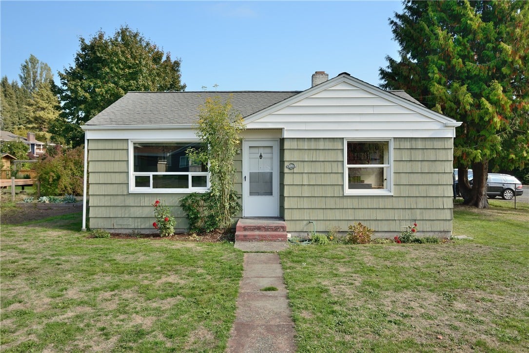 13704 17th Avenue NE
