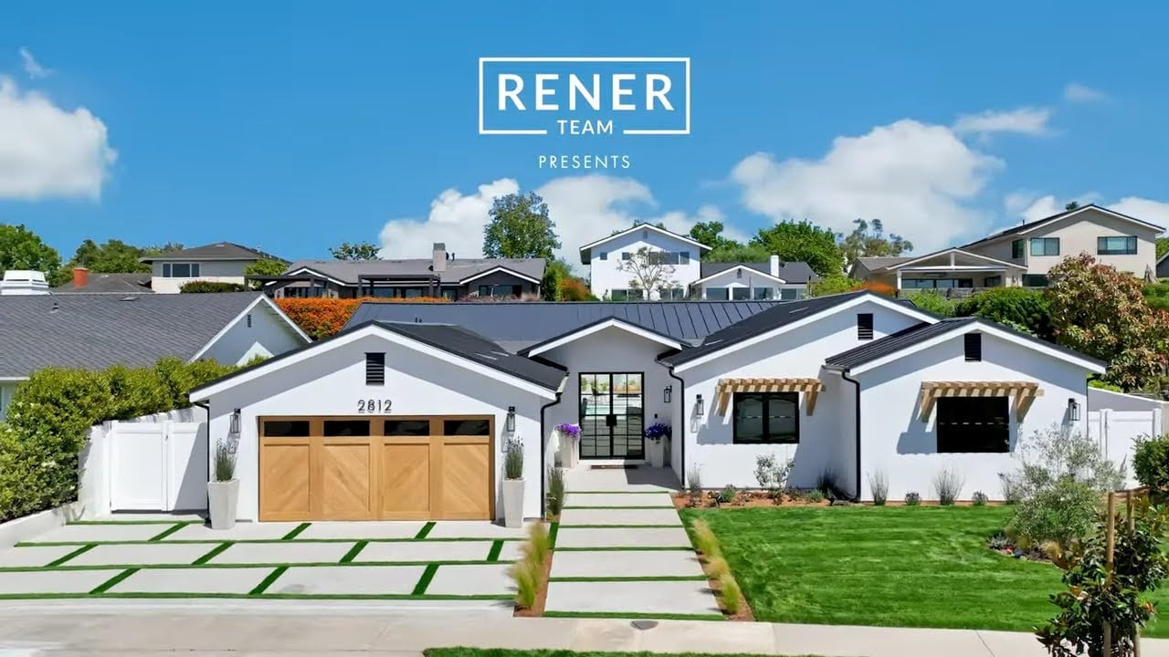 2812 Carob Street in Newport Beach, California