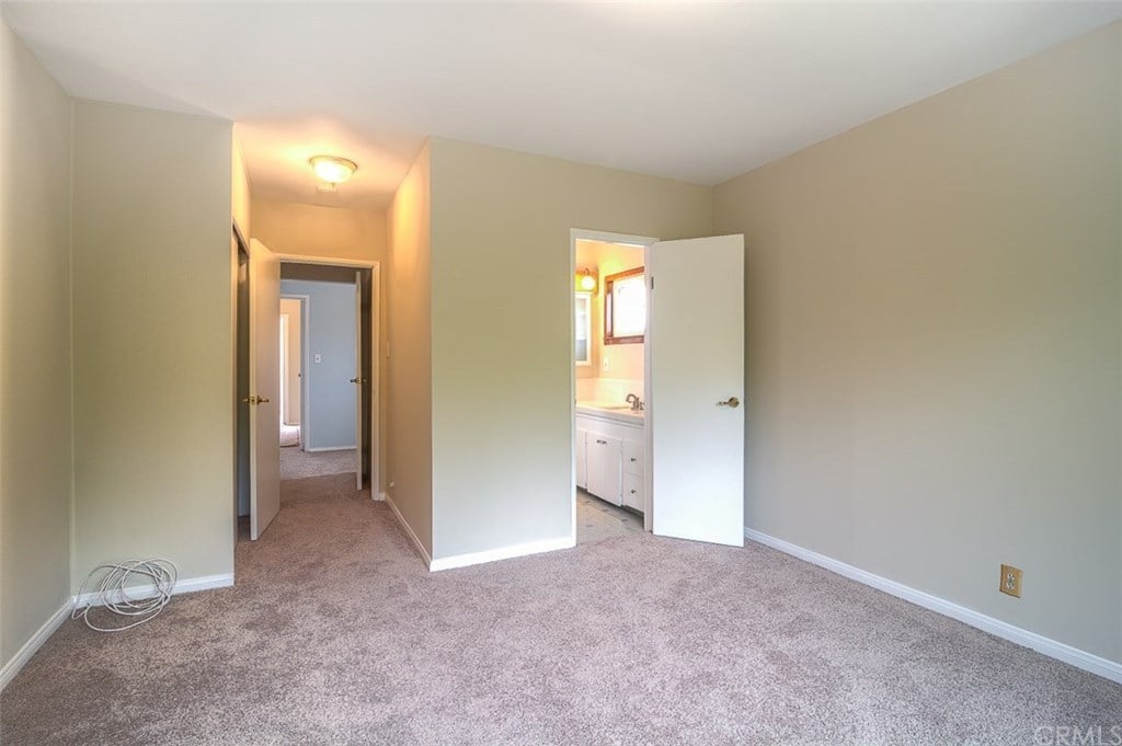 12341 Flagstone Pl