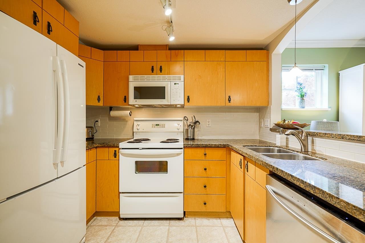 7488 Southwynde Ave, #20