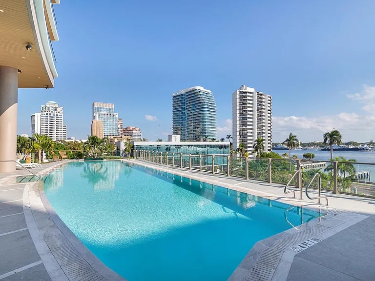 1333 S Flagler Dr #2202