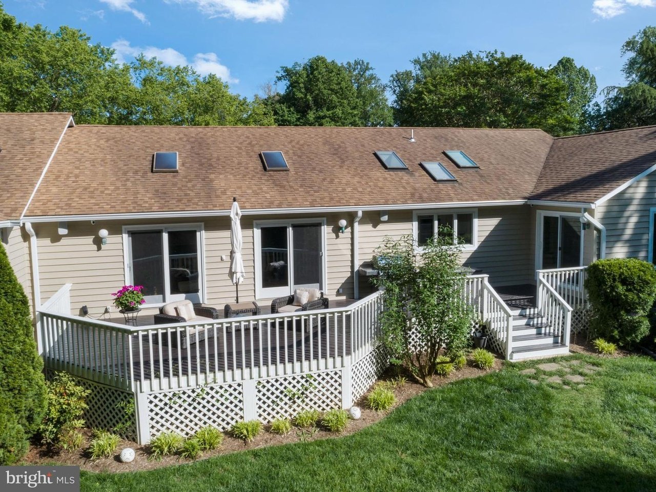 40 Poplar Point Rd