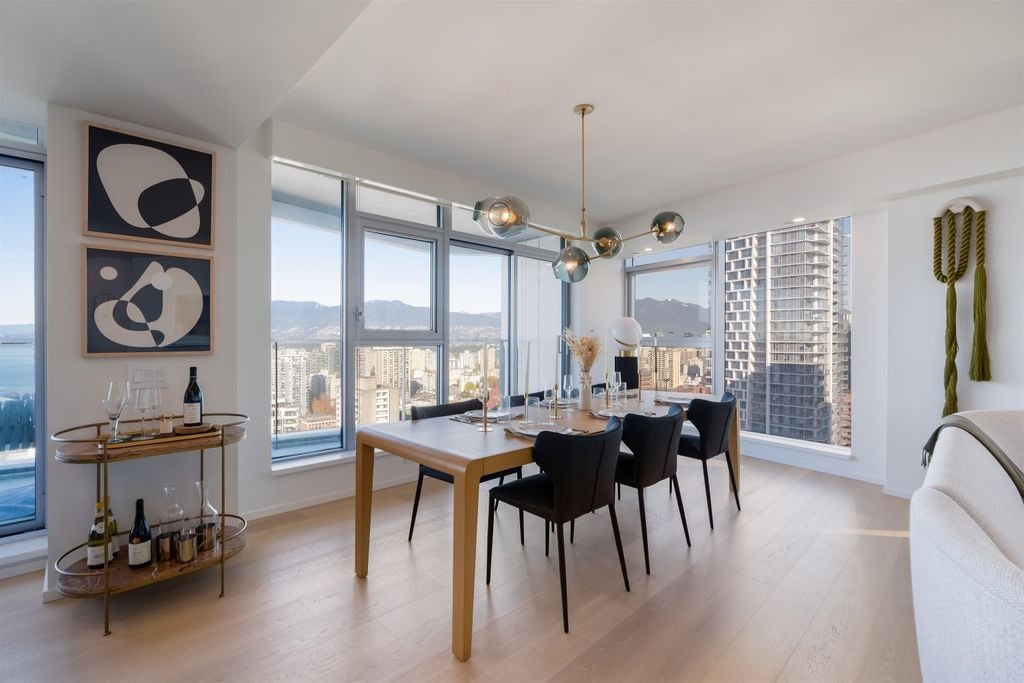 889 Pacific St, #3003