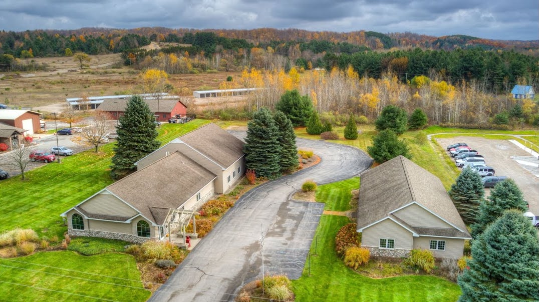 7200 E Duck Lake Rd, Lake Leelanau