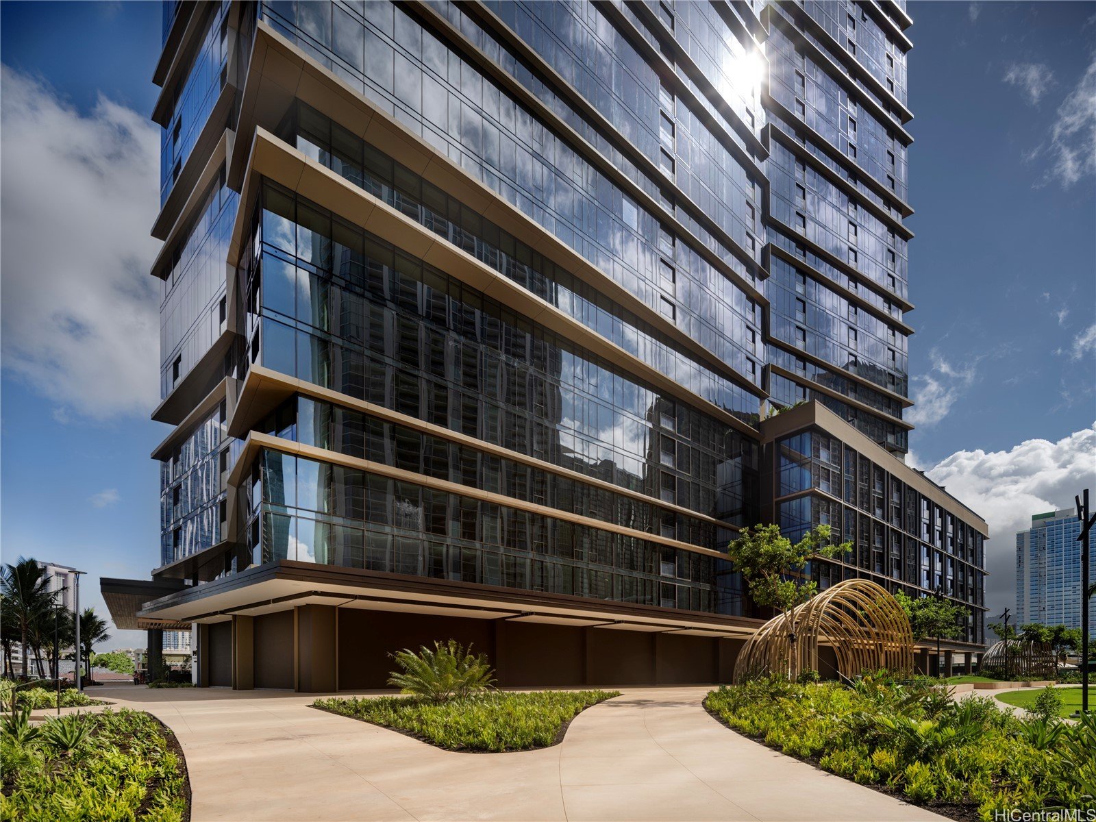 333 Ward Avenue #316