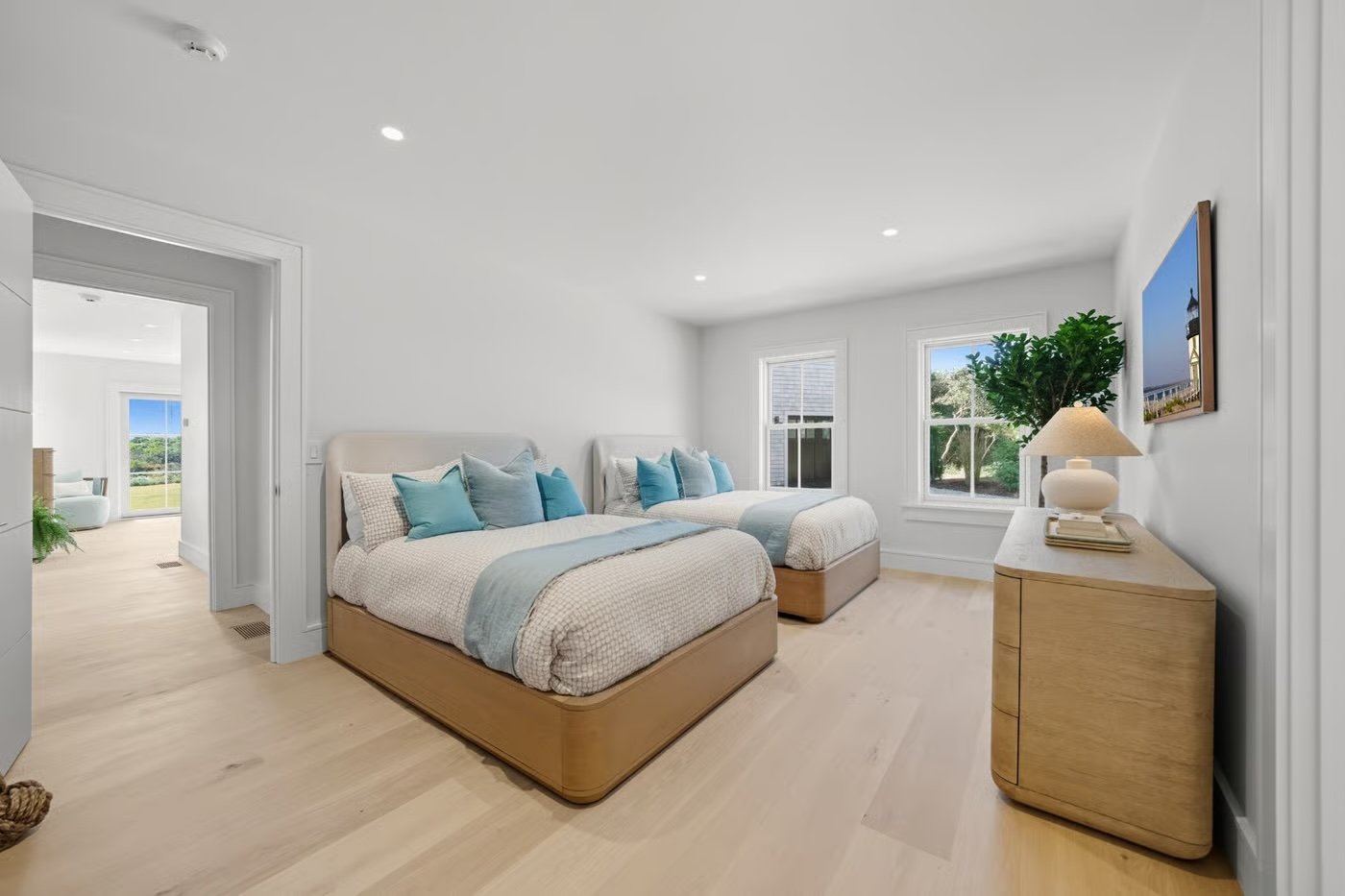 51 Weweeder Avenue