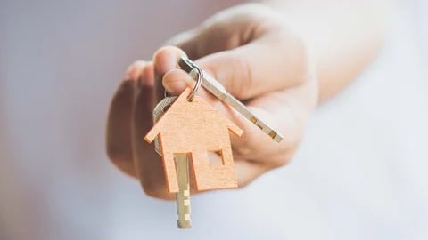 How to Prepare Emotionally for Buying or Selling a Home