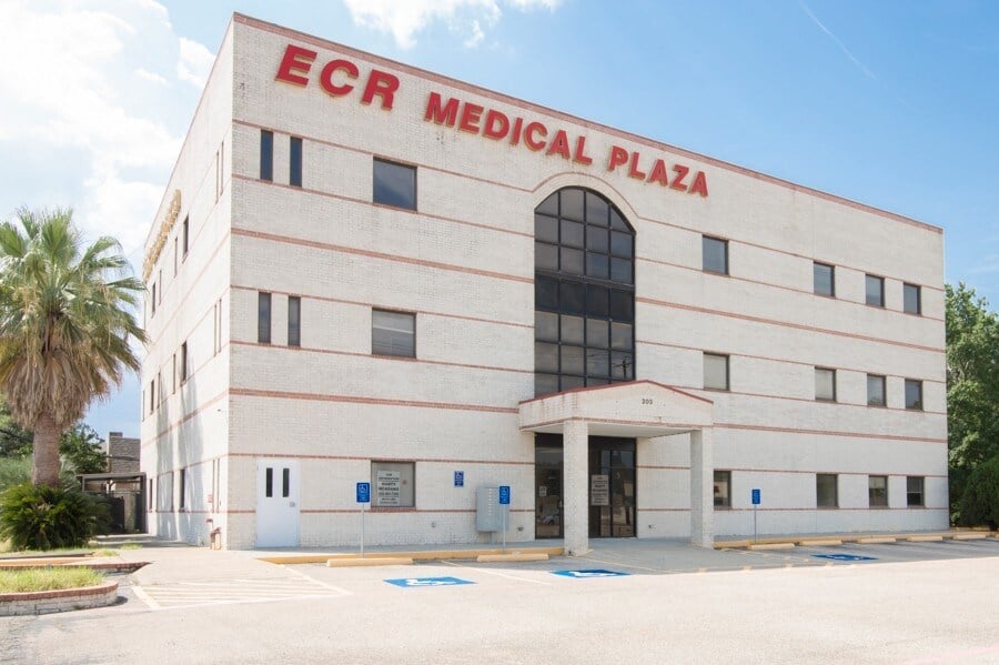 Healthcare Real Estate Investment Opportunity (CPC Medical Plaza)