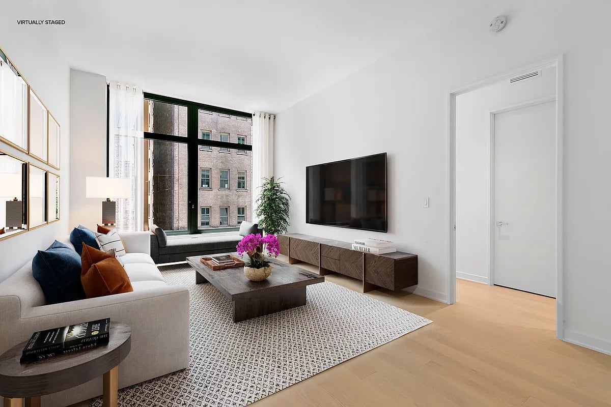 77 Charlton Street #S4D