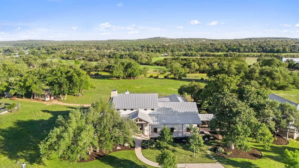 3870 Creek Road