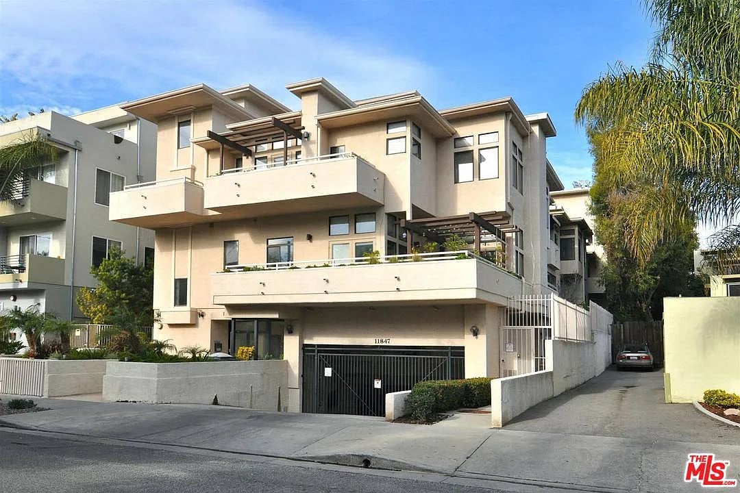 11847 Laurelwood Dr APT 307