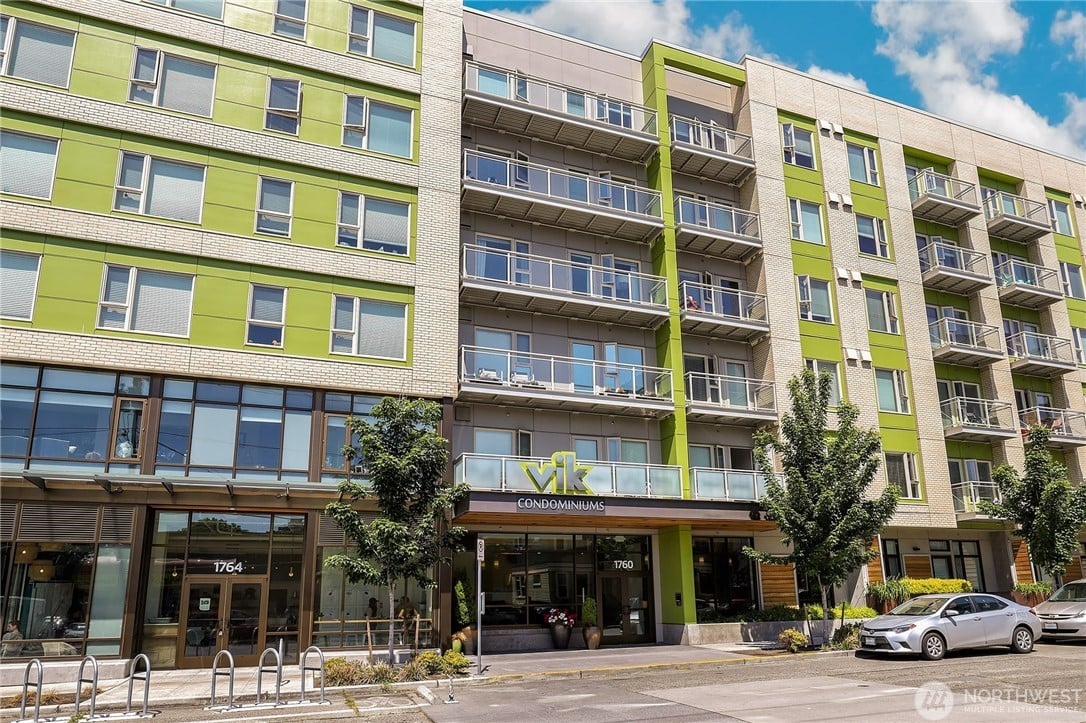 1760 NW 56th Street #404