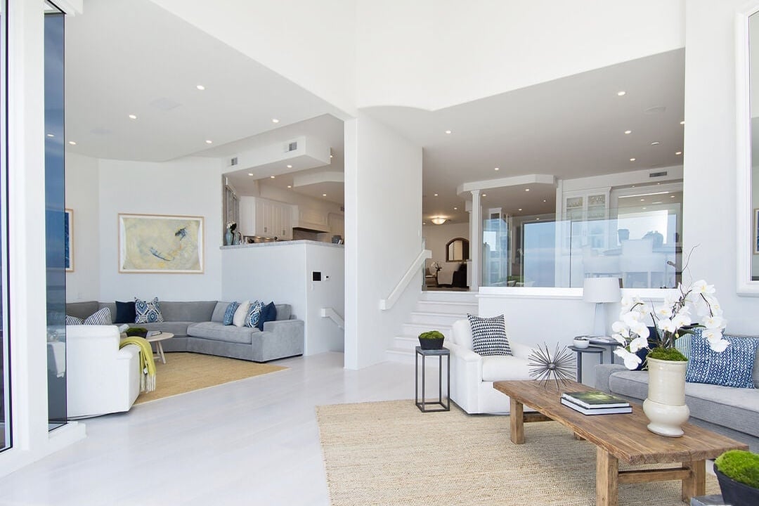 Solis Crest, Broad Beach Rd, 90265