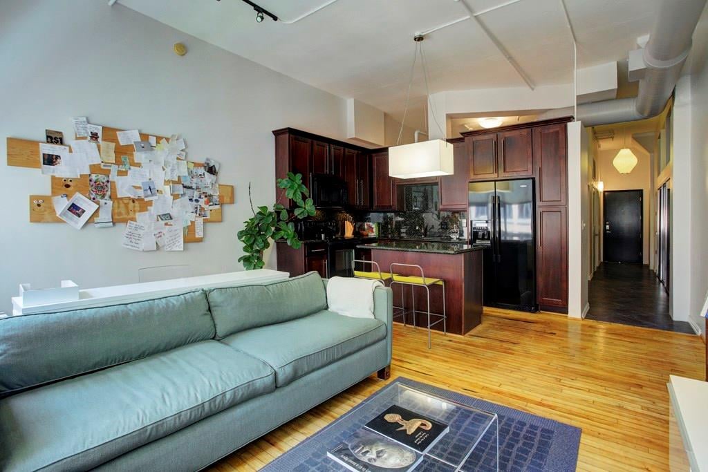 705 Main St, #703