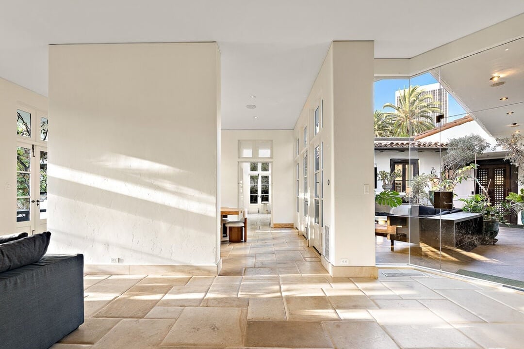 Century Woods Dr, 90067