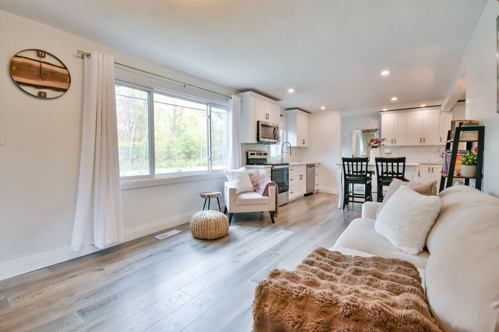 Bright and Welcoming