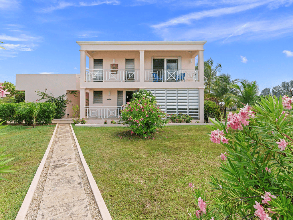 MAUCK VILLA