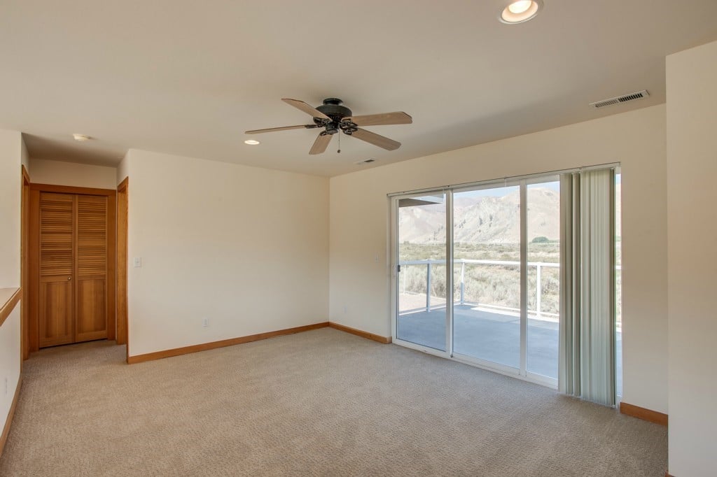 375 Lake Front Rd